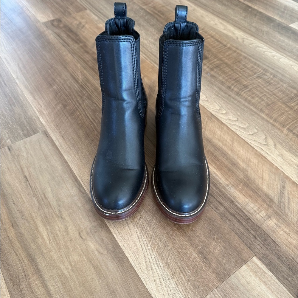 Steve Madden Black Ankle Boots